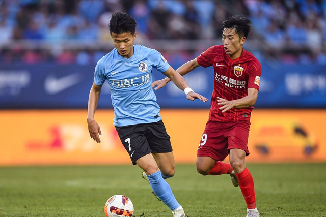 包含今晚中超传出新动向;浙江队战术微调;管理层表态——管理层满意;临场指挥获称赞的词条 包含今晚中超传出新动向;浙江队战术微调;管理层表态——管理层满意;临场指挥获称赞的词条