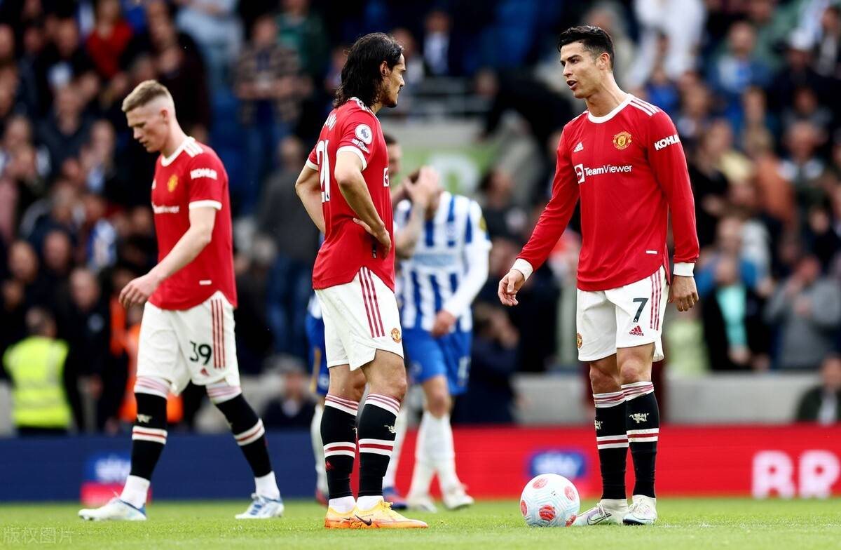 转折点！布莱顿官宣签约，欧联今夜攻防权衡，态度坚定，团队化学反应显著的简单介绍